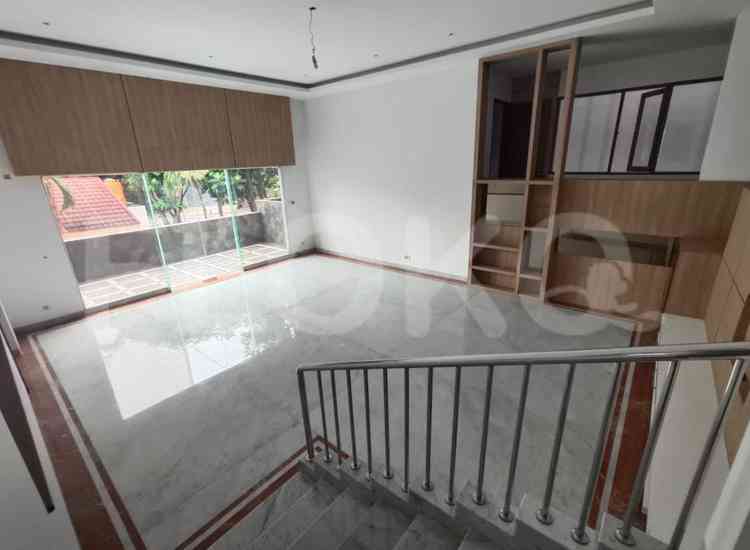 900 sqm, 6 BR house for sale in Taman Villa Meruya, Meruya 7