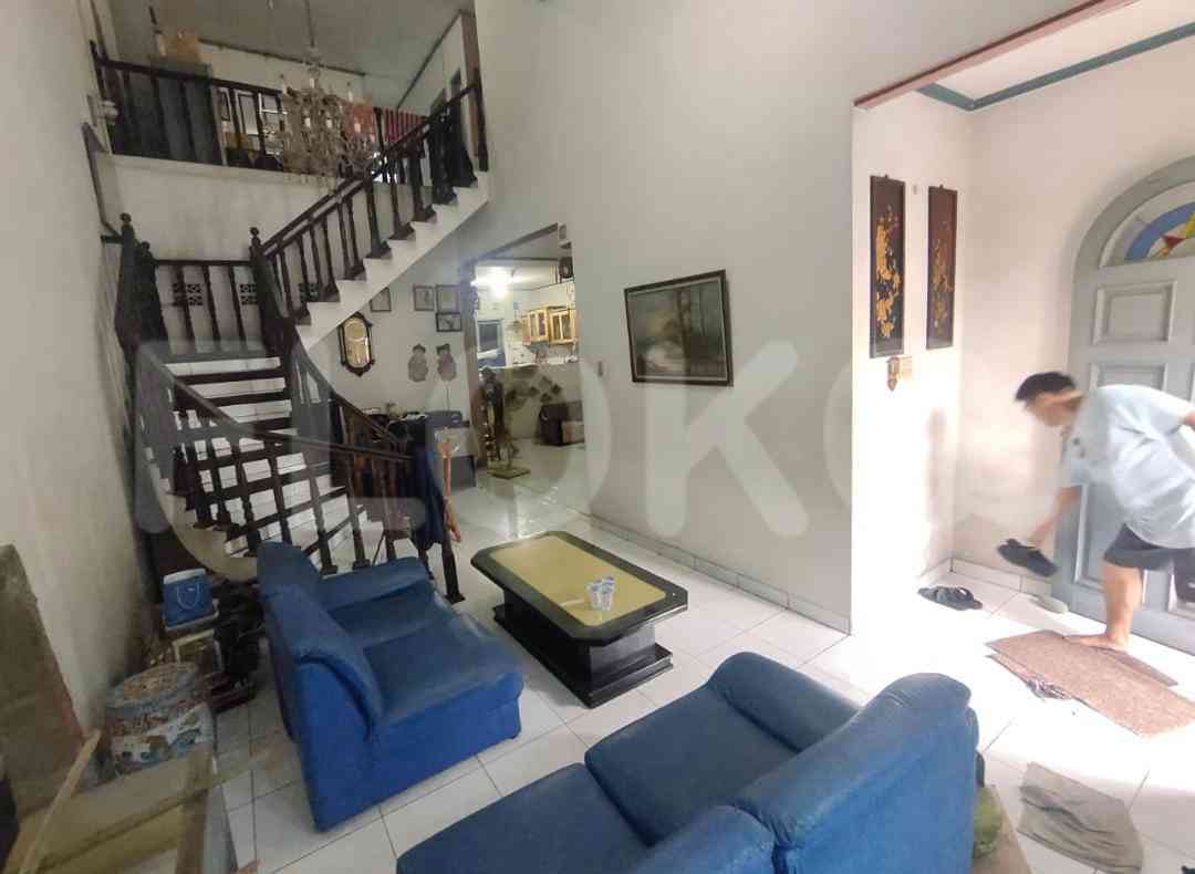 160 sqm, 4 BR house for sale in Duta Garden, Tangerang 2