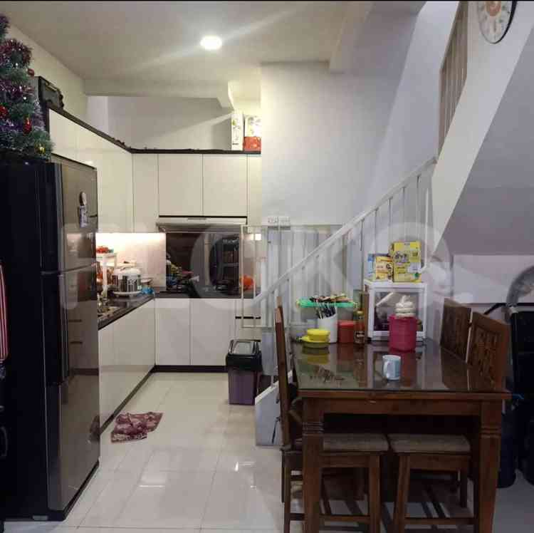 90 sqm, 2 BR house for sale in Park Residence, Kelapa Gading 4