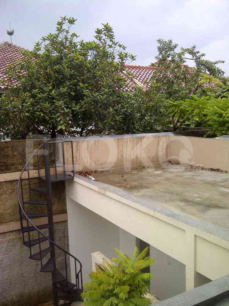 285 sqm, 3 BR house for rent in Taman Giri Loka, BSD 12