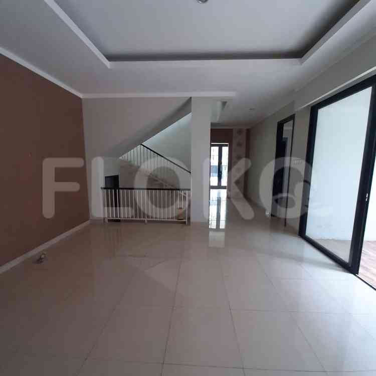 309 sqm, 4 BR house for rent in Kebayoran Symphony, Bintaro 2