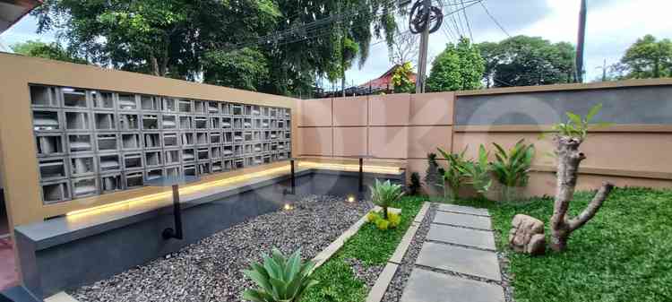 Disewakan Rumah 3 BR, Luas 350 m2 di Sektor 9, Bintaro 8