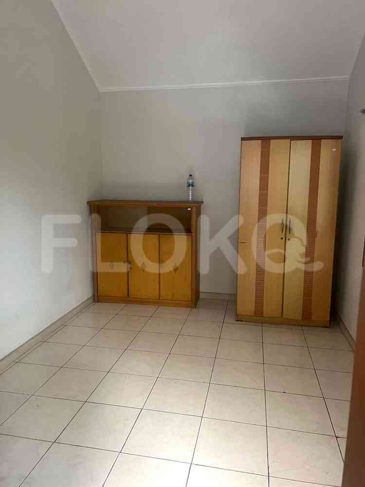 Disewakan Rumah 3 BR, Luas 350 m2 di Sektor 9, Bintaro 6