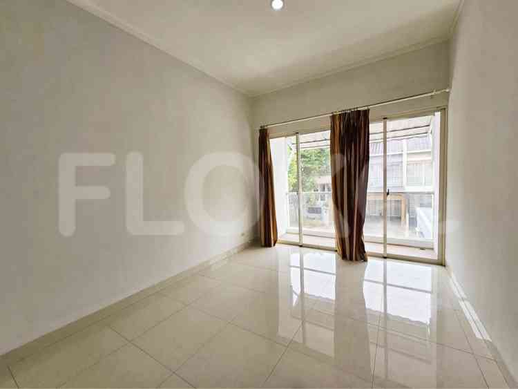 218 sqm, 4 BR house for rent in Kebayoran Garden, Bintaro 10