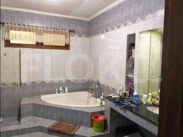 Dijual Rumah 4 BR, Luas 640 m2 di Jl Raya Kemang, Kemang 8