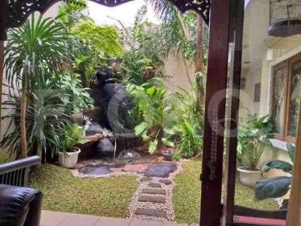 Dijual Rumah 4 BR, Luas 640 m2 di Jl Raya Kemang, Kemang 5