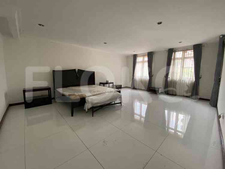 Disewakan Rumah 4 BR, Luas 150 m2 di Sektor 7, Bintaro 7