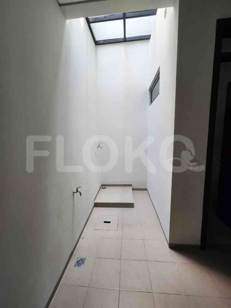 180 sqm, 4 BR house for rent in Discovery Residence, Bintaro 12