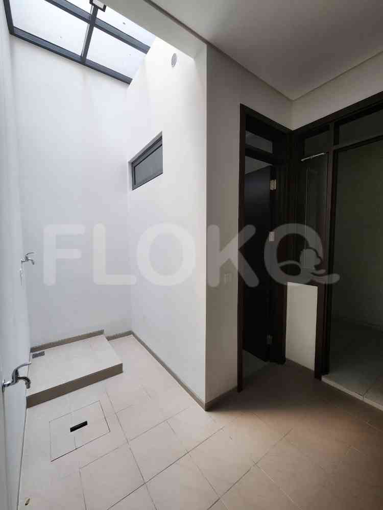 180 sqm, 4 BR house for rent in Discovery Residence, Bintaro 11