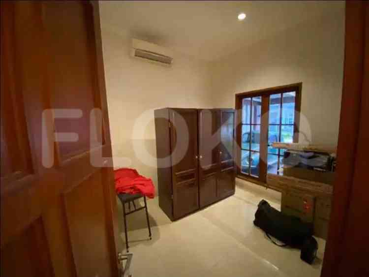 600 sqm, 5 BR house for rent in Taman Senayan Bintaro, Bintaro 8