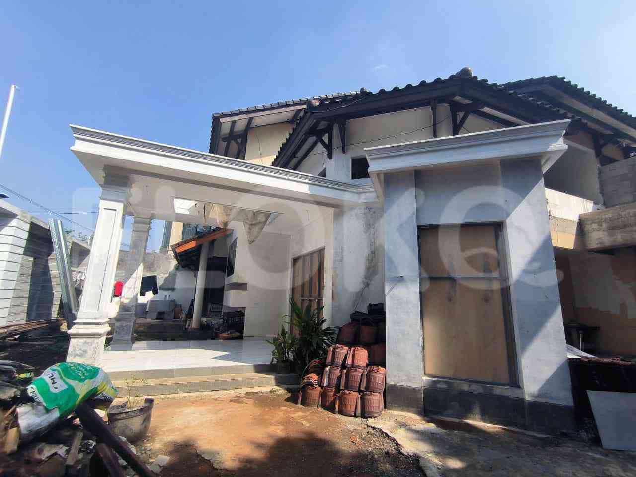 Dijual Rumah 4 BR, Luas 600 m2 di Cipayung, Bambu Apus, Pasar Rebo 1