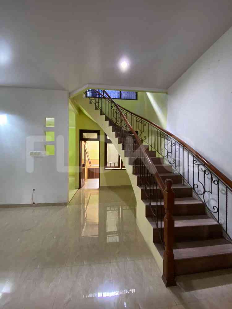 210 sqm, 4 BR house for sale in Raffles Hills, Cibubur 12