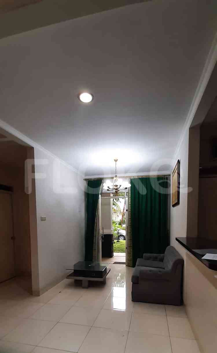 Dijual Rumah 4 BR, Luas 200 m2 di Kota Wisata, Cibubur 8