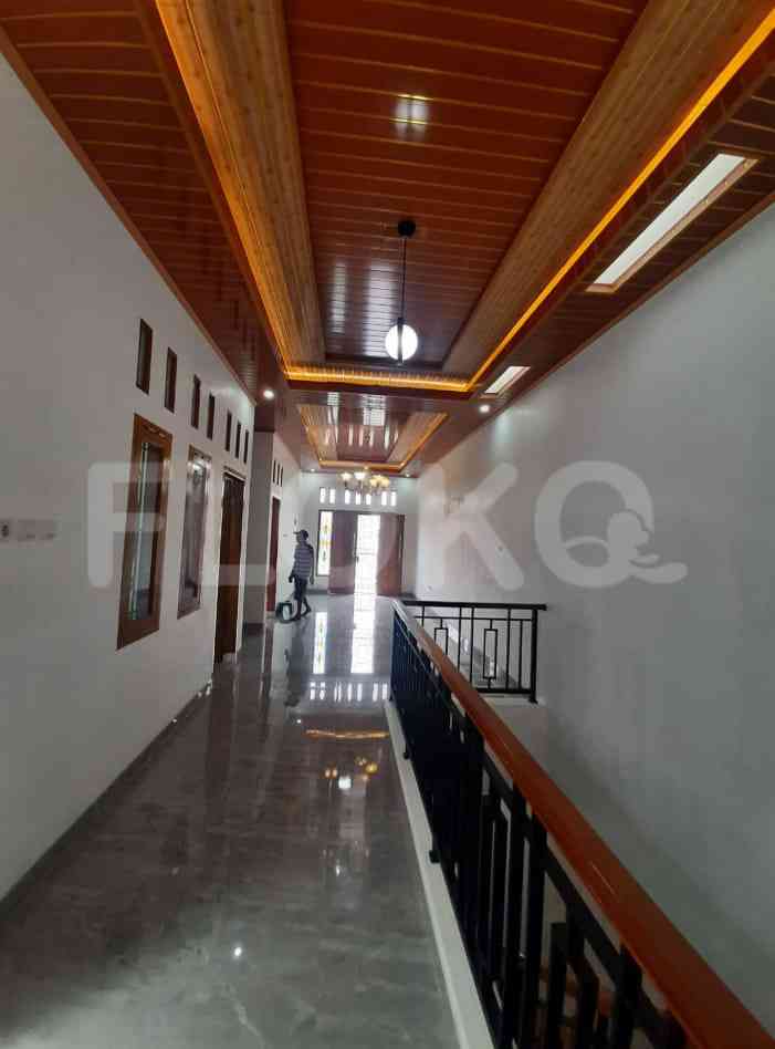 200 sqm, 4 BR house for sale in Pondok Bambu, Duren Sawit 4