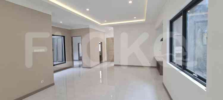 200 sqm, 3 BR house for sale in Elok II, Cipinang 7