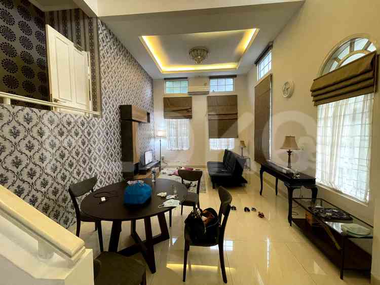 Disewakan Rumah 2 BR, Luas 100 m2 di Sentul, Bogor 14