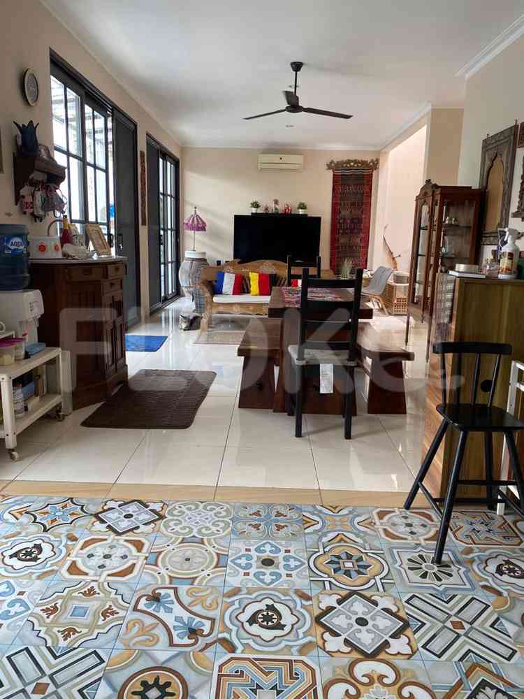 200 sqm, 4 BR house for rent in Kota Wisata, Cibubur 2