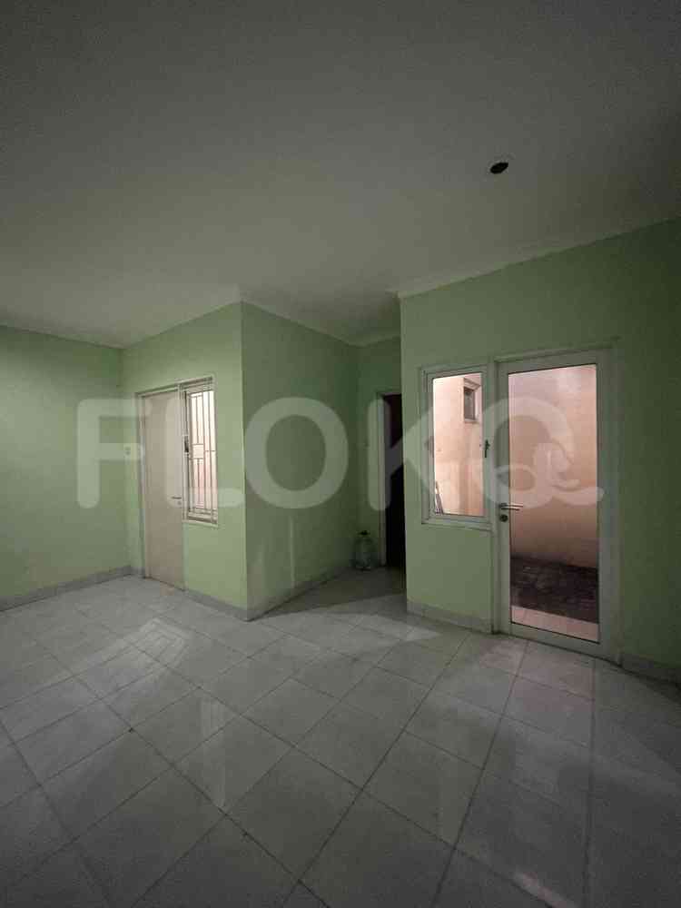 130 sqm, 3 BR house for rent in Kota Wisata, Cibubur 4