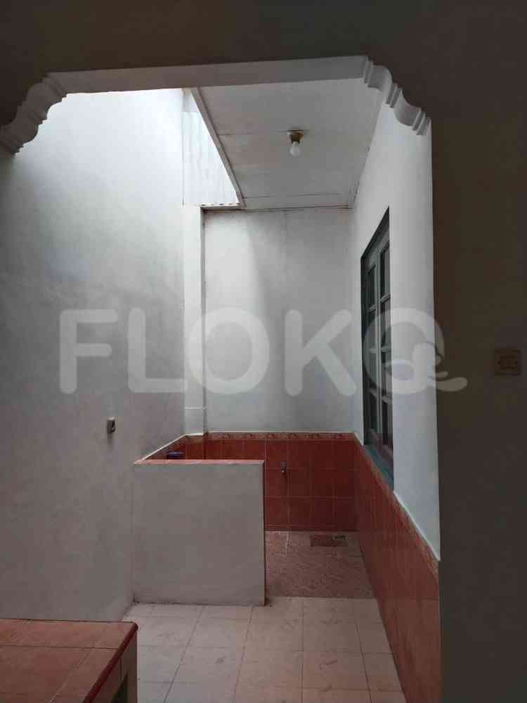 70 sqm, 2 BR house for sale in Kota Wisata, Cibubur 5