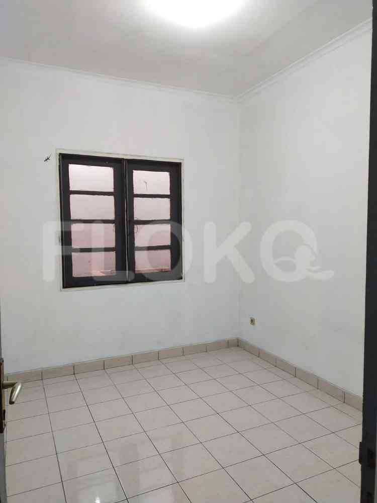 70 sqm, 2 BR house for sale in Kota Wisata, Cibubur 4