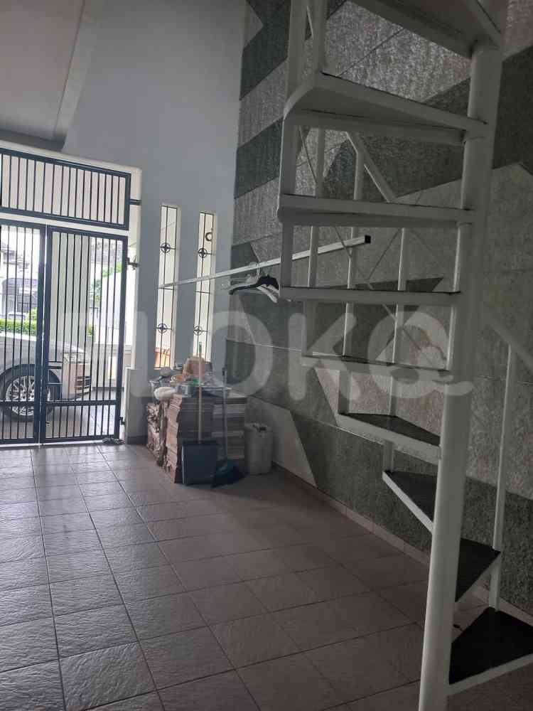 Disewakan Rumah 3 BR, Luas 300 m2 di Bogor, Bogor 13