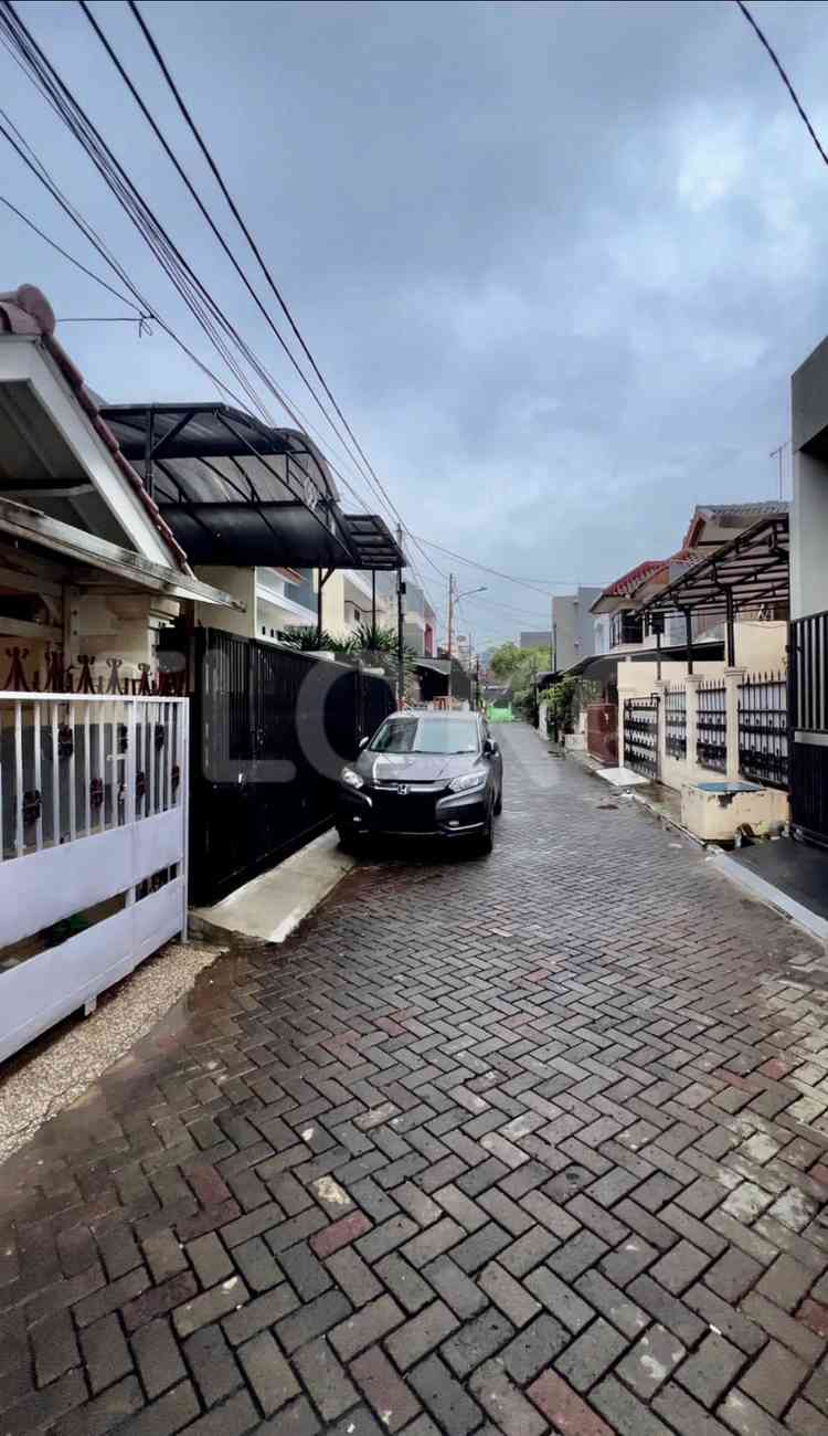 Dijual Rumah 2 BR, Luas 150 m2 di Sunter, Sunter 3