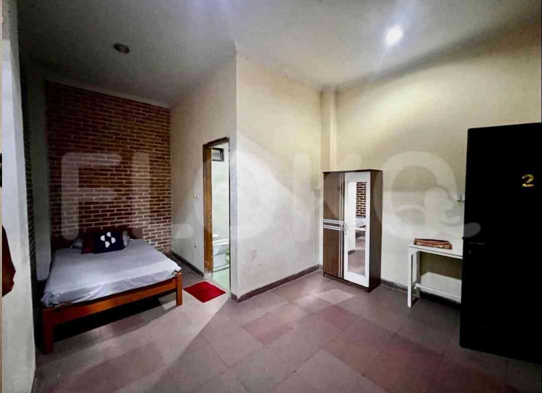 Dijual Rumah 22 BR, Luas 480 m2 di Pasar Minggu, Pasar Minggu 5