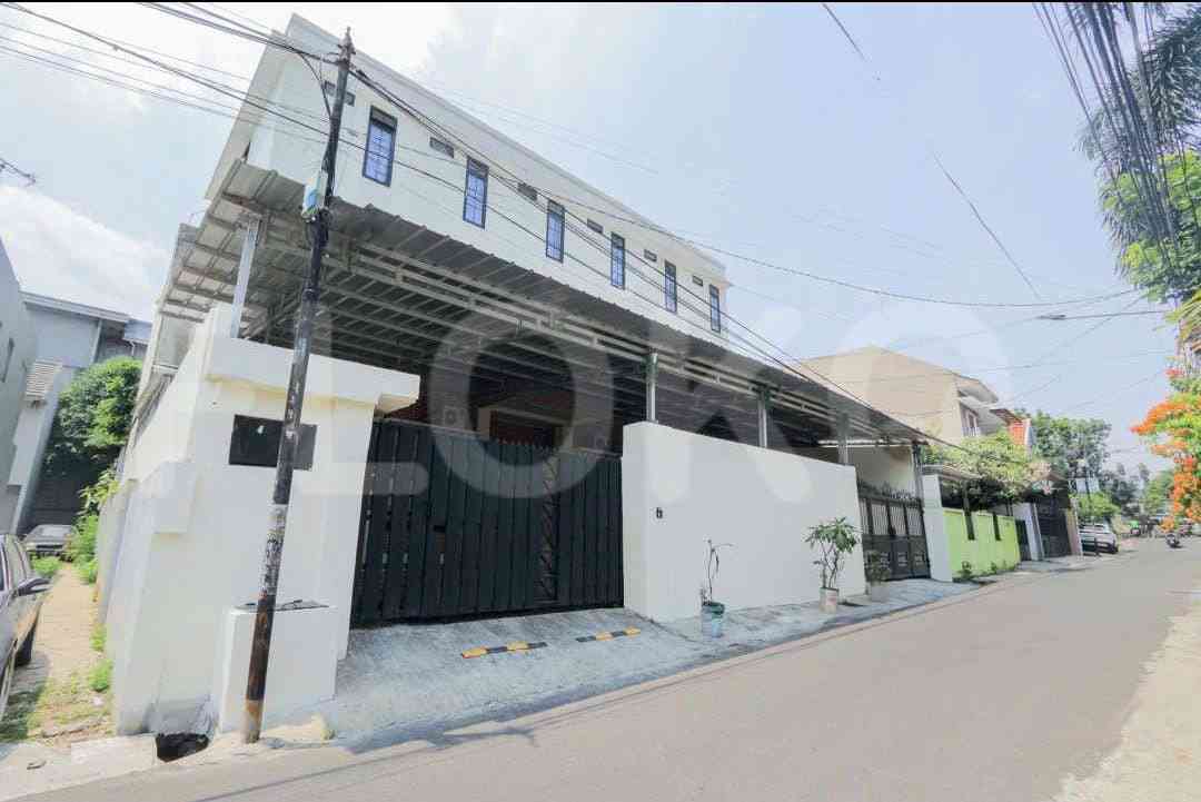 Dijual Rumah 22 BR, Luas 480 m2 di Pasar Minggu, Pasar Minggu 1