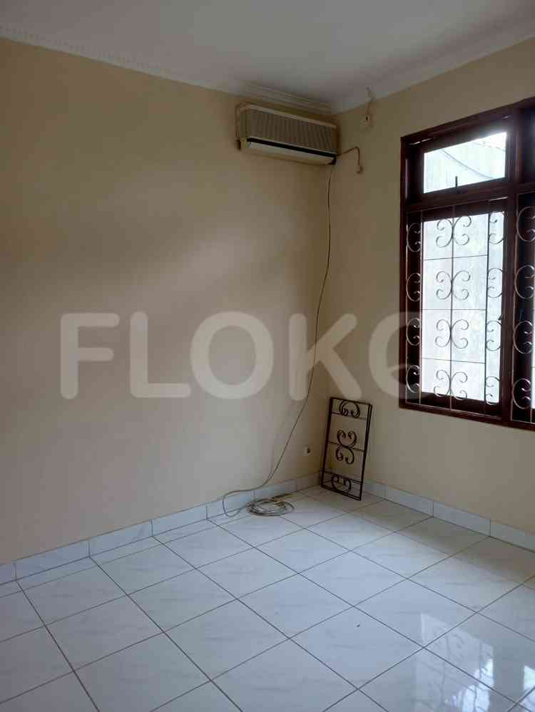 120 sqm, 3 BR house for rent in Cluster Rafles Cibubur, Cibubur 6