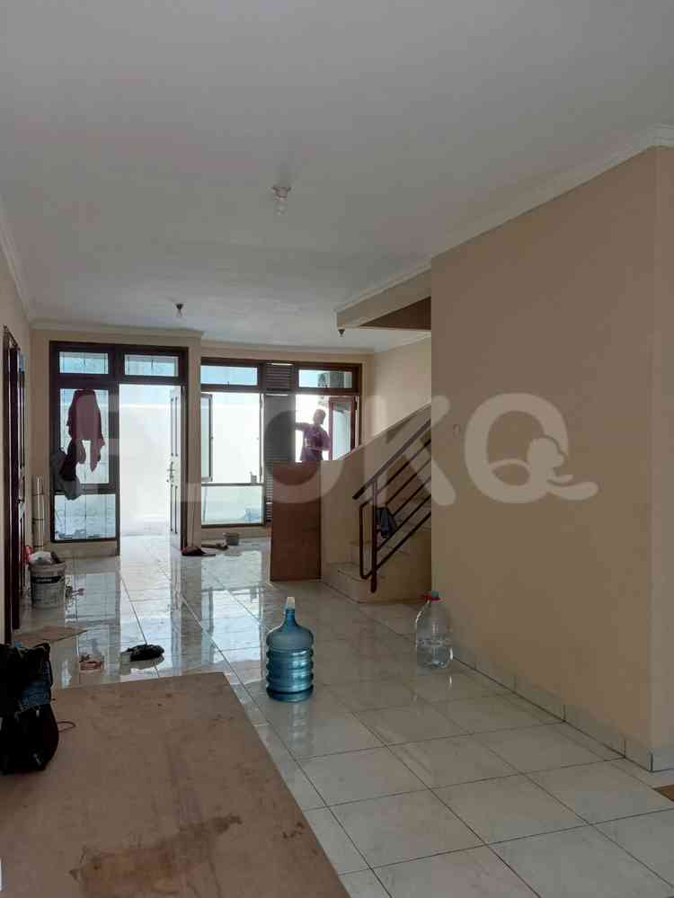 120 sqm, 3 BR house for rent in Cluster Rafles Cibubur, Cibubur 3