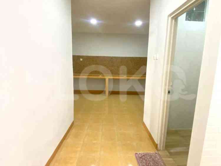 Dijual Rumah 2 BR, Luas 70 m2 di Griya Loka, BSD 9