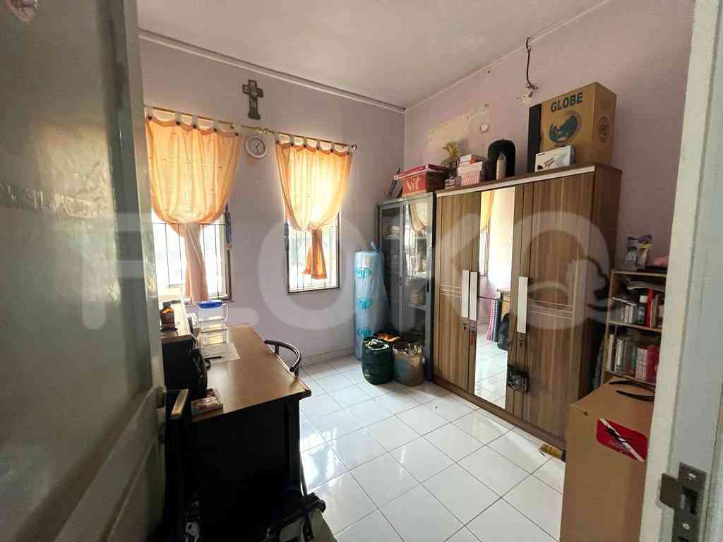 Dijual Rumah 2 BR, Luas 80 m2 di Rumah Sevilla, BSD 2