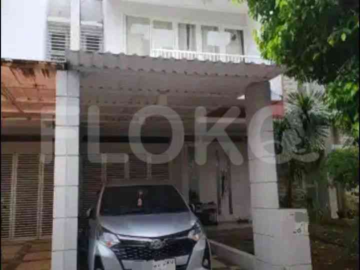 120 sqm, 2 BR house for rent in Summarecon, Bekasi Utara 1