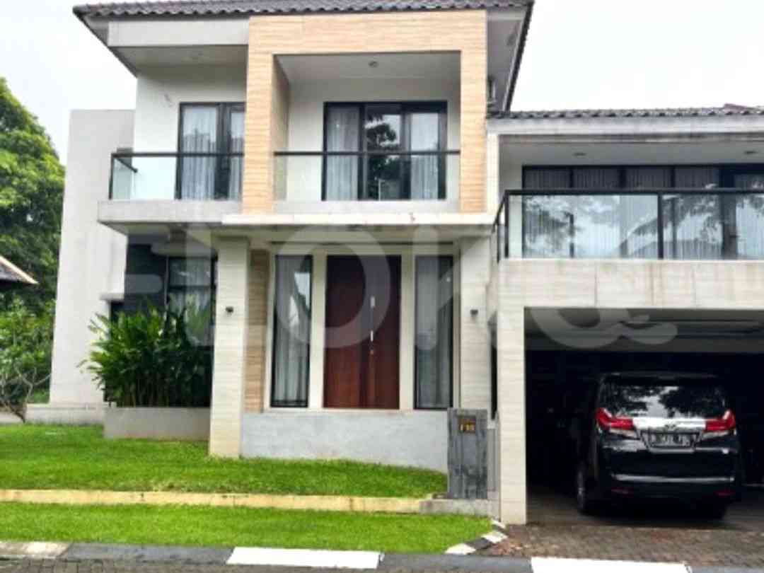 Dijual Rumah 5 BR, Luas 273 m2 di Kebayoran Essence, Bintaro 2