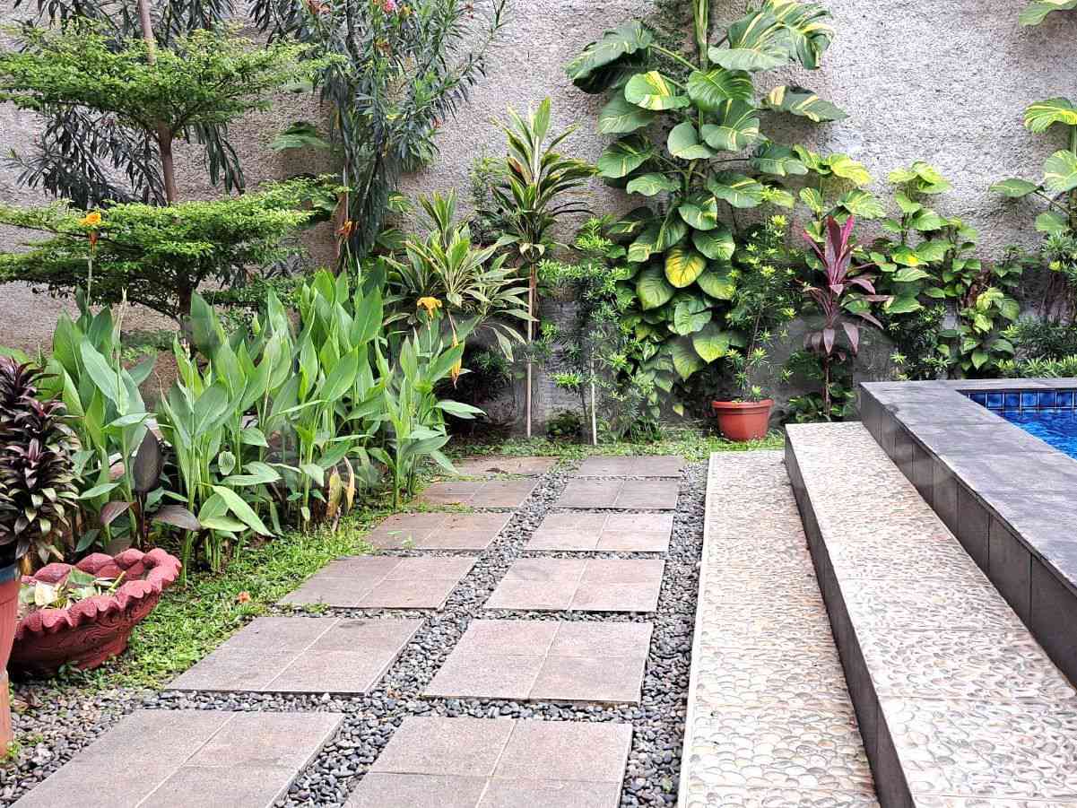 450 sqm, 4 BR house for sale in Cirendeu, Tangerang 7