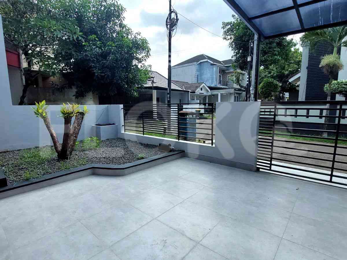 Dijual Rumah 2 BR, Luas 74 m2 di Kencana Loka, BSD 2