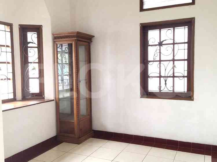 Disewakan Rumah 3 BR, Luas 150 m2 di Kemang Pratama, Bekasi 11