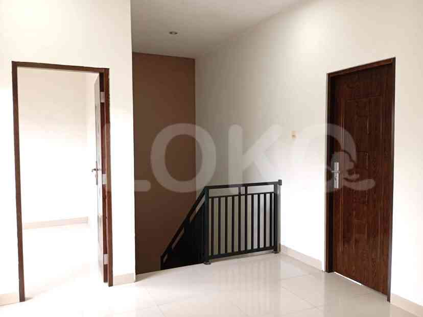 130 sqm, 3 BR house for rent in Green Rakha Kukusan, Depok 5