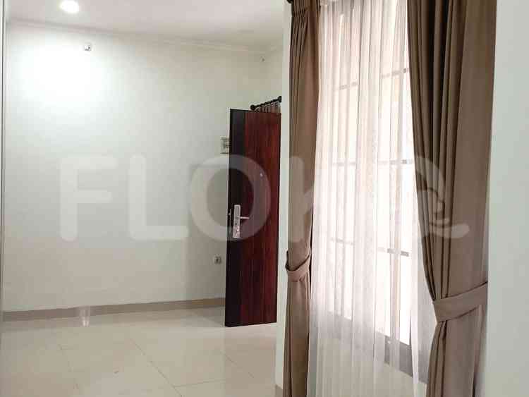 130 sqm, 3 BR house for rent in Green Rakha Kukusan, Depok 9