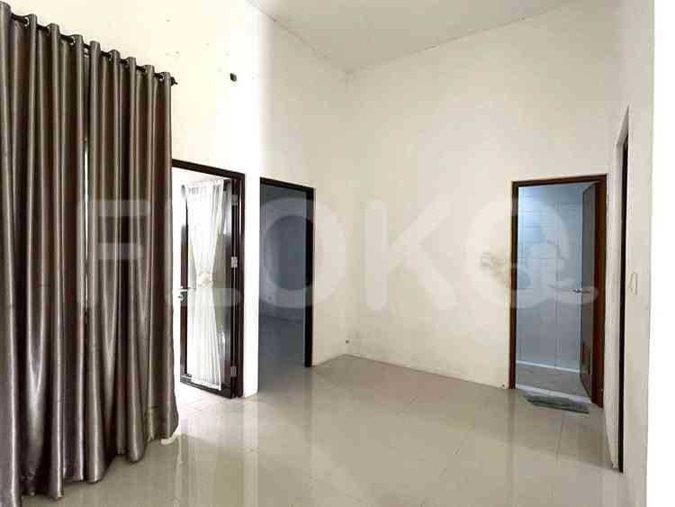 Disewakan Rumah 2 BR, Luas 55 m2 di Depok, Depok 2