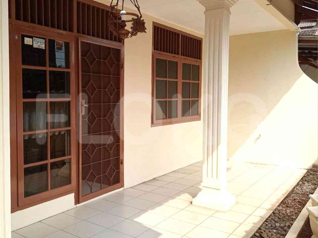 200 sqm, 4 BR house for rent in Cinere, Cinere 2