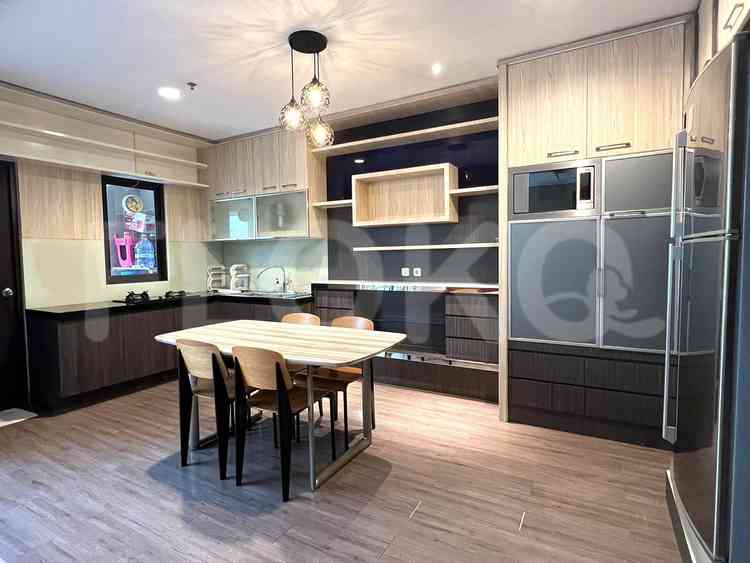 240 sqm, 4 BR house for rent in Cosmo Park, Thamrin 9