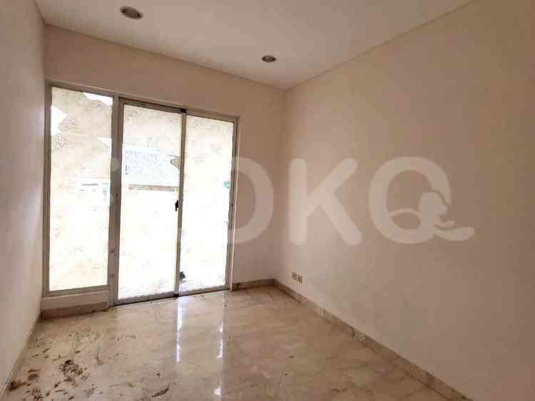 355 sqm, 5 BR house for rent in Golf Residences , Kemayoran 10