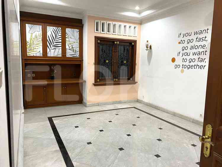 300 sqm, 4 BR house for rent in Menteng, Menteng 3