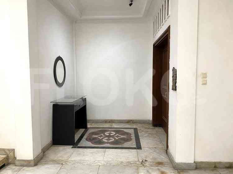 Disewakan Rumah 4 BR, Luas 300 m2 di Menteng, Menteng 12