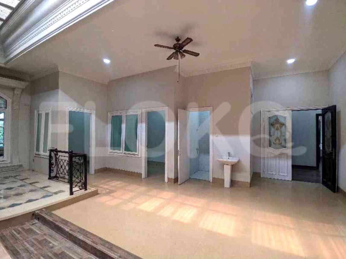 1585 sqm, 9 BR house for rent in Menteng, Menteng 10