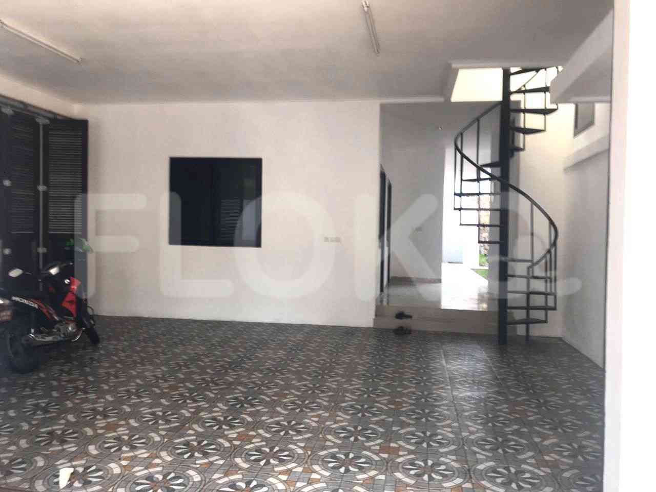 1000 sqm, 11 BR house for rent in Menteng, Menteng 19