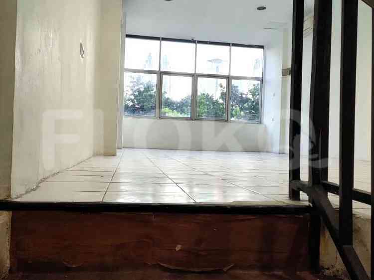 Disewakan Rumah 3 BR, Luas 300 m2 di Jl. Banyumas, Menteng 6