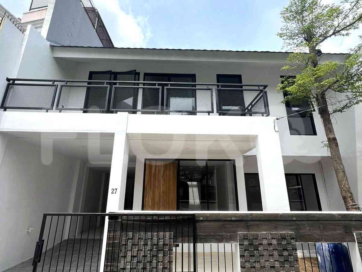 230 sqm, 4 BR house for rent in Jagakarsa, Cilandak 1