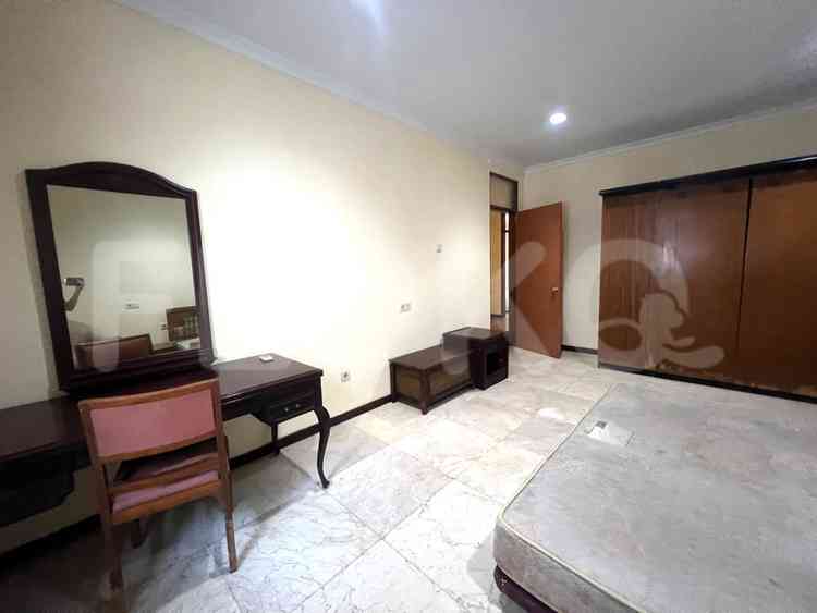 Disewakan Rumah 4 BR, Luas 400 m2 di Menteng, Menteng 6